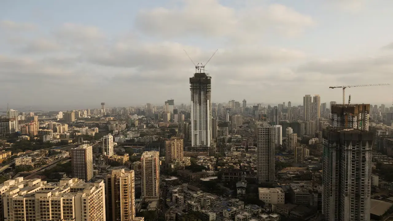 Mumbai - 'trái tim tài chính' muốn thành trung tâm AI hàng đầu Ấn Độ