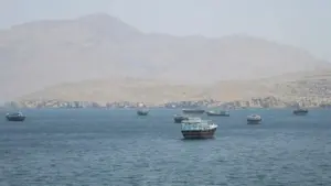 Mỹ nói Trung Quốc phản đối việc thu phí qua eo biển Hormuz