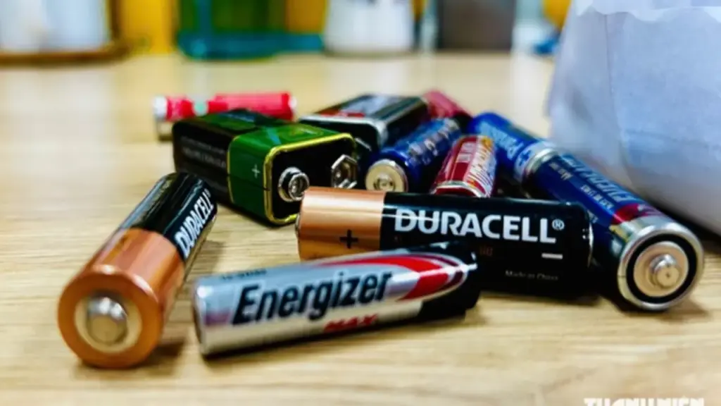 Nên lựa chọn pin Duracell hay Energizer?