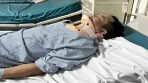 Người bị đánh khi nhắc đeo rọ mõm cho chó ở Hà Nội: "Tôi đau đầu, buồn nôn"