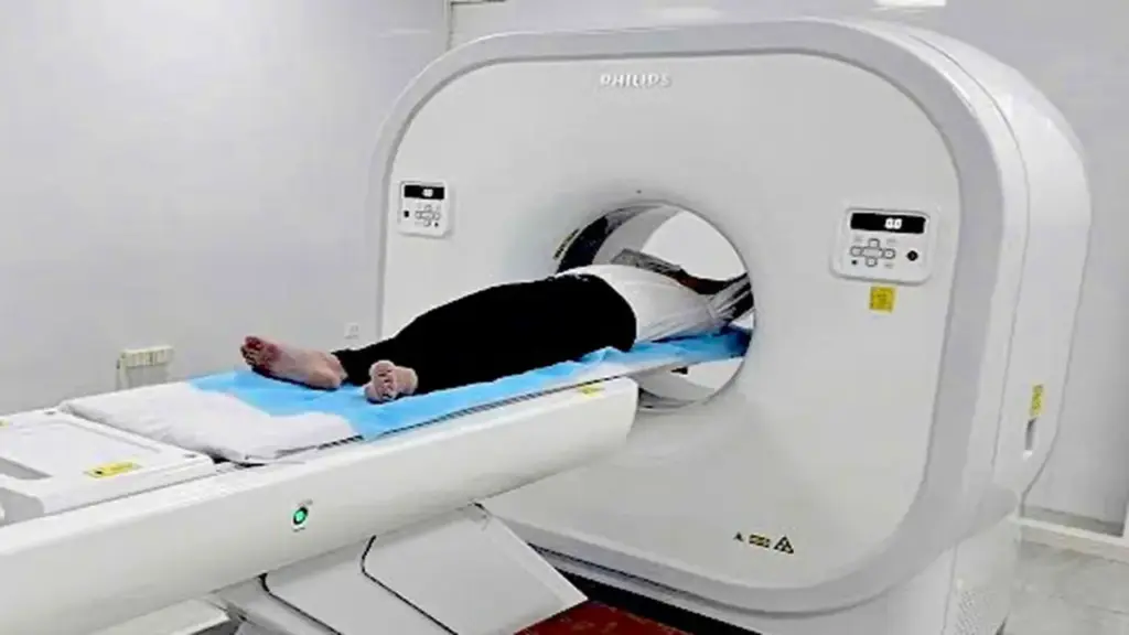 Người dân được chụp CT, khám chuyên sâu ngay tại trạm y tế phường