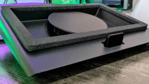 Người dùng laptop đang lãng phí tiền cho đế tản nhiệt?
