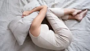 Người phụ nữ 56 tuổi bất ngờ tử vong, bi kịch bắt nguồn từ thói quen "cực độc" nhiều người tưởng tốt