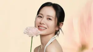 Nhan sắc Son Ye Jin