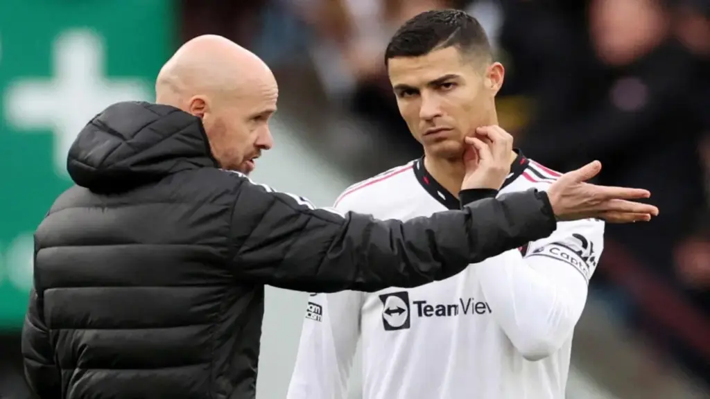 Nội bộ Man Utd từng chia rẽ vì Ronaldo không chịu pressing