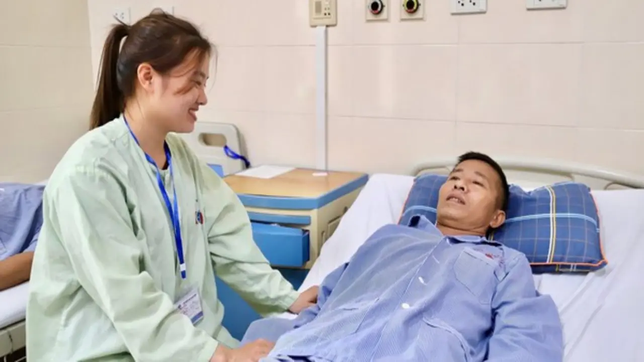 Nuốt nghẹn kéo dài, người đàn ông phát hiện ung thư thực quản