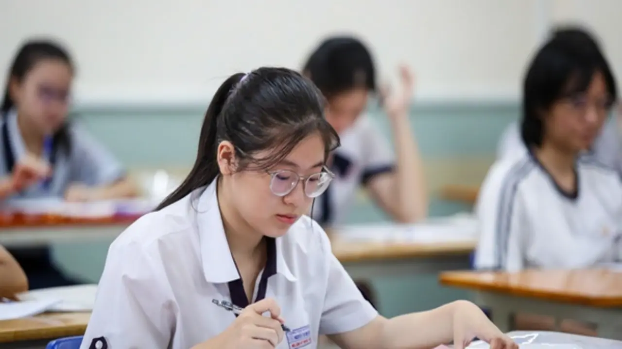 Ôn thi tốt nghiệp THPT như thế nào với môn bị mất căn bản?
