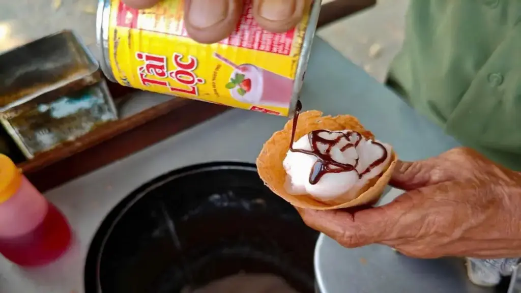 Ông lão bán kem 40 năm qua đời 'nhiều người Kon Tum buồn thương, hoài niệm'
