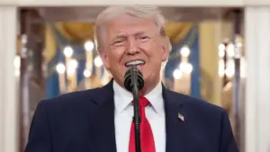 Ông Trump chỉ trích khảo sát về tỷ lệ người Mỹ ủng hộ chiến sự Iran