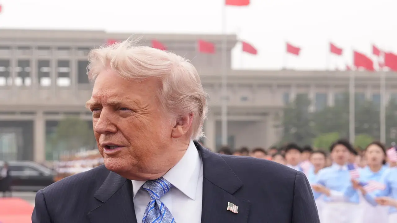 Ông Trump tiết lộ đã nói chuyện với ông Tập về Đài Loan, Bắc Kinh thông báo ông Tập sẽ thăm Mỹ