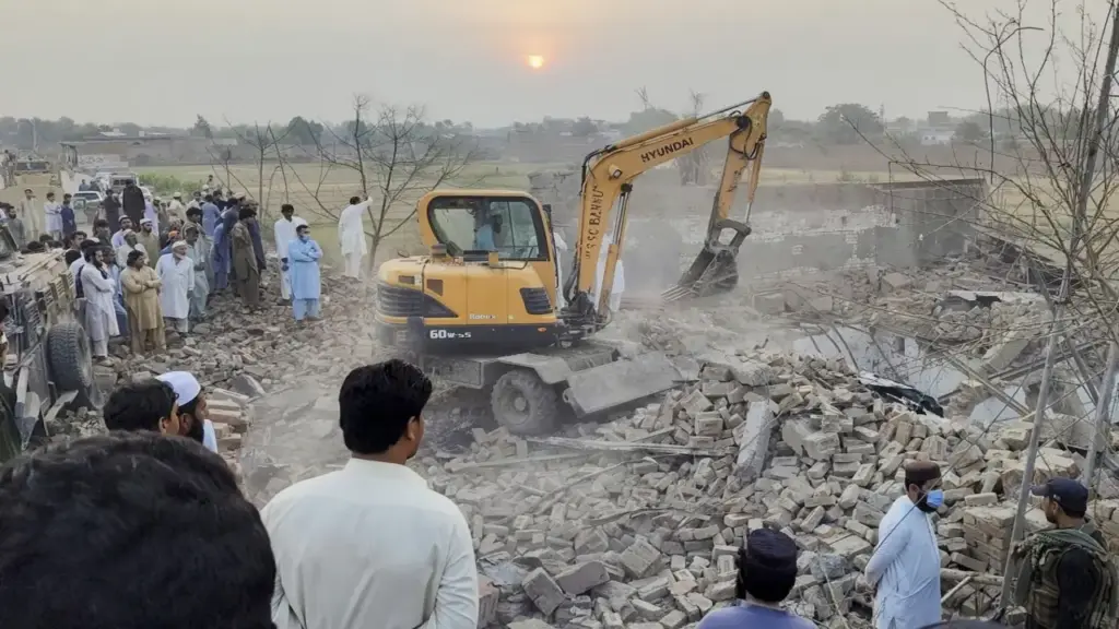 Phiến quân san phẳng đồn cảnh sát Pakistan, 15 sĩ quan thiệt mạng