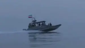 Quân đội Iran dọa có thể tấn công lực lượng Mỹ ở eo biển Hormuz