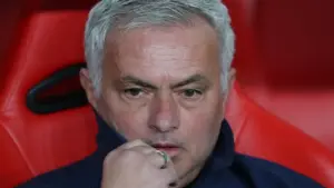 Real đàm phán với Mourinho