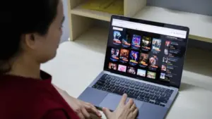 Siết vi phạm bản quyền: Tạo động lực cho đổi mới sáng tạo