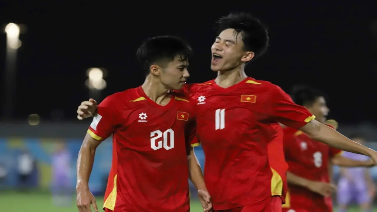 Siêu máy tính dự đoán kết quả trận U17 Việt Nam gặp U17 UAE