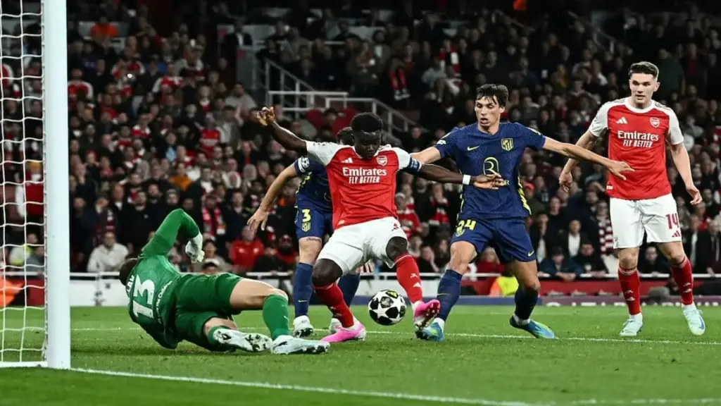 Sneijder: 'UEFA lẽ ra nên hủy trận Arsenal - Atletico'