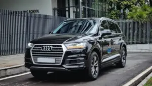 SUV hạng sang 7 chỗ rớt giá hơn 250 triệu mỗi năm