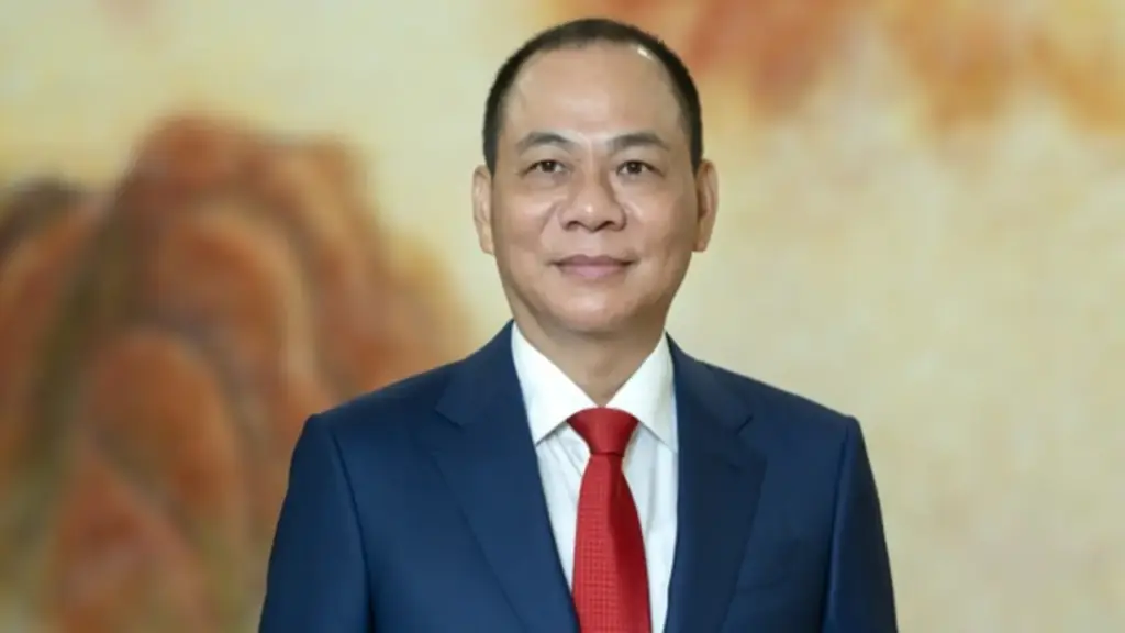 Tài sản tỉ phú Phạm Nhật Vượng lần đầu vượt 34 tỉ USD