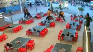 Thanh niên say rượu cầm dao đe dọa người dân, chống đối công an