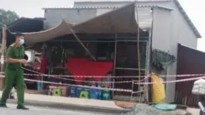 Thấy cha ruột bị tấn công trọng thương, con trai lao vào ẩu đả khiến đối phương tử vong