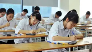 Thi TSA “nóng” chưa từng có: 22.000 thí sinh đổ bộ, điểm thi trải dài 10 tỉnh thành
