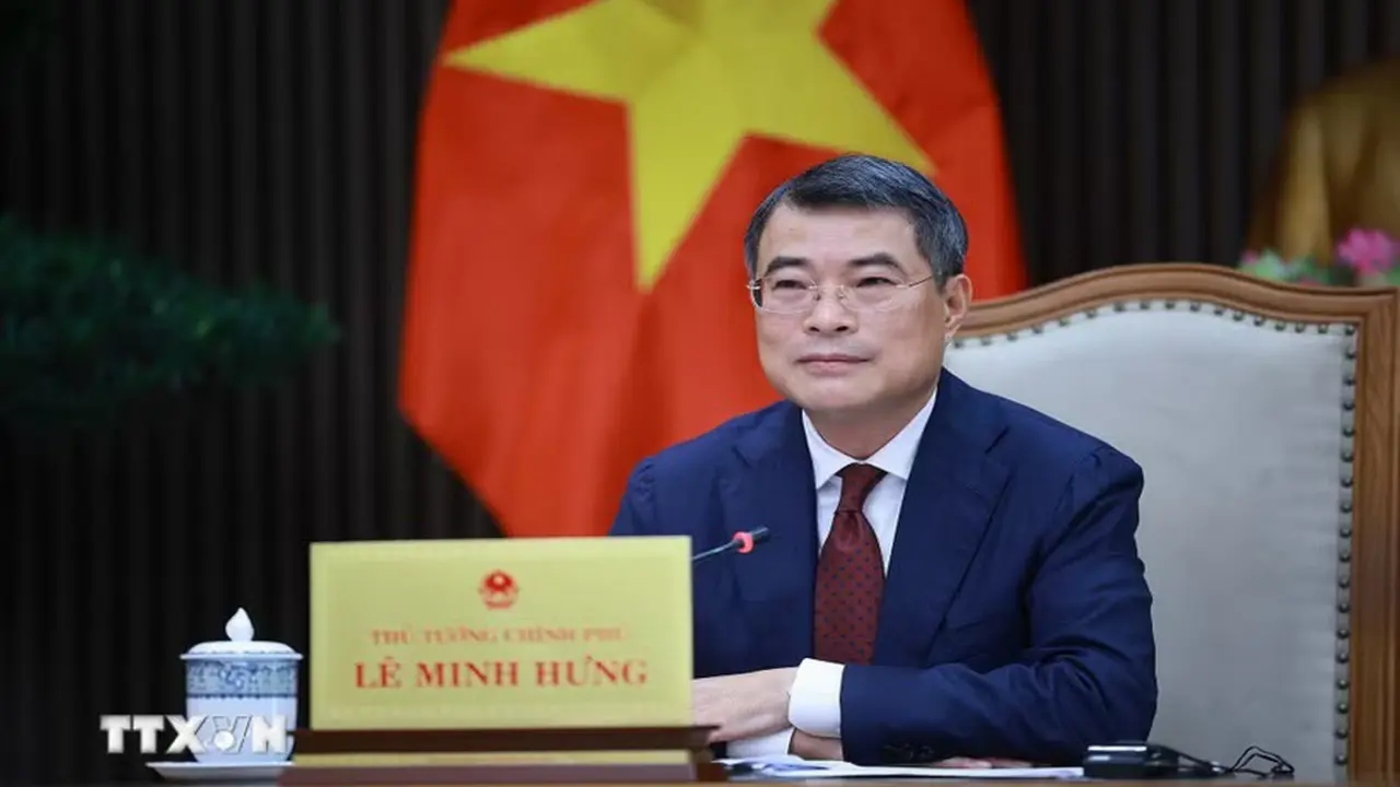 Thủ tướng dự Hội nghị cấp cao ASEAN: Việt Nam chung tay xây dựng một Cộng đồng ASEAN tự cường