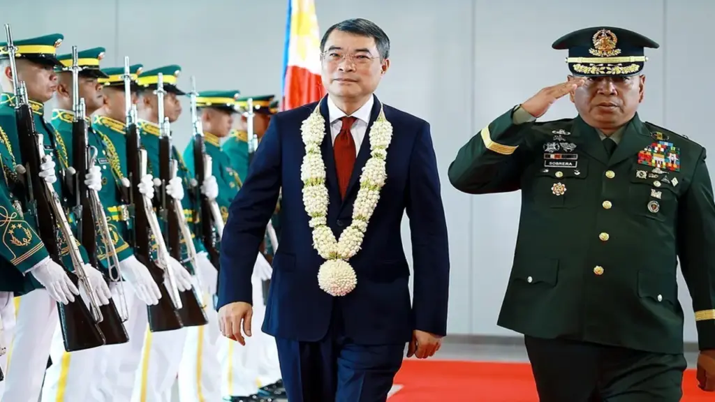 Thủ tướng Lê Minh Hưng bắt đầu chương trình dự Hội nghị cấp cao ASEAN 48