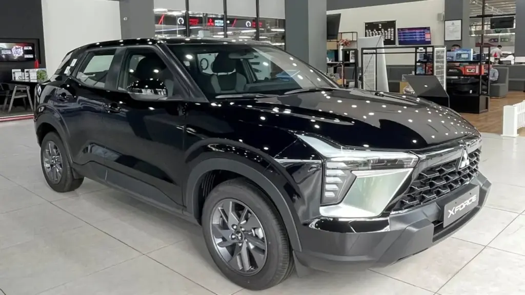 Tin tức giá xe: Mitsubishi Xforce giảm tới 70 triệu tại đại lý, hãng còn kích cầu ở một kênh khác