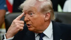 Tin tức thế giới 6-5: Ông Trump cáo buộc Iran 'giở trò'; Mỹ - Nga điện đàm về Ukraine và Iran