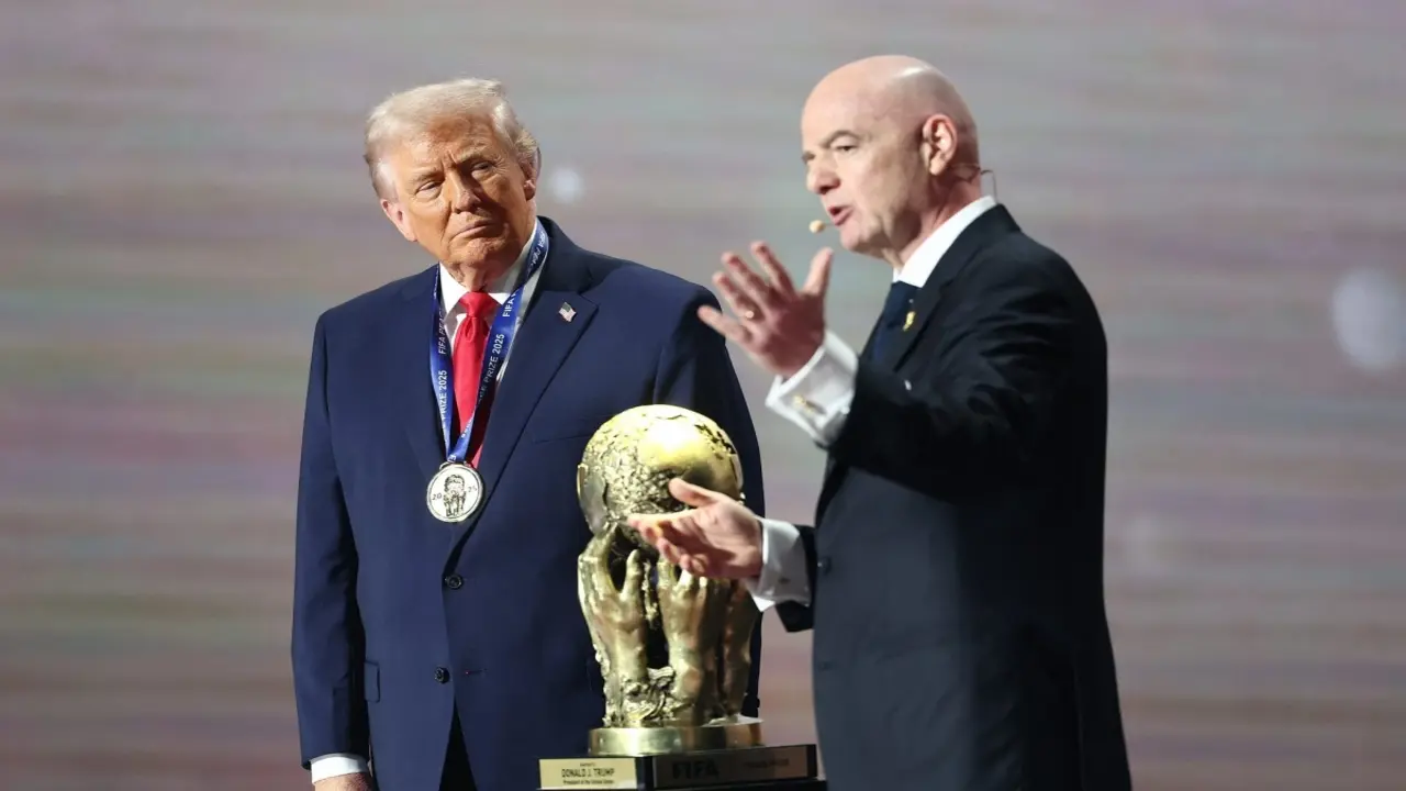 Tổng thống Trump chê giá vé World Cup đắt