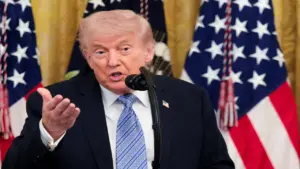 Tổng thống Trump lên dây cót nối lại chiến dịch tấn công Iran
