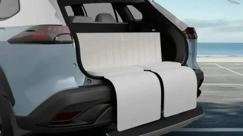 Toyota Corolla Cross có gói độ nội thất như xe Rolls-Royce