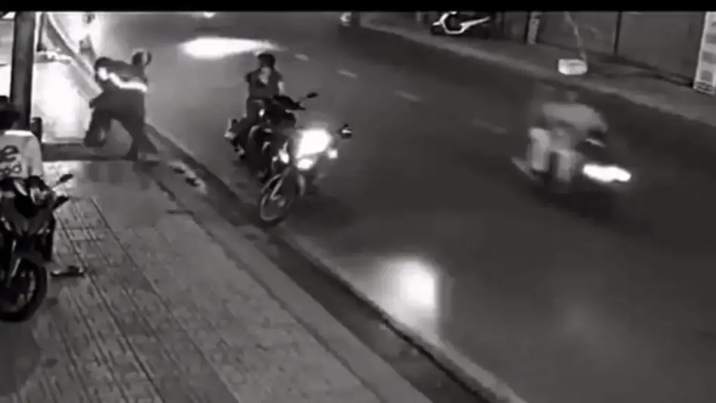 TP.HCM: Nghi ghen tuông, tài xế công nghệ chặn đường hành hung tình địch