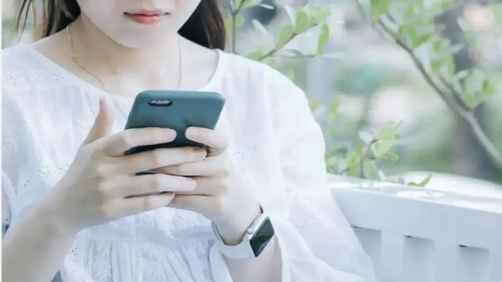 Tranh cãi xu hướng dùng AI nhân bản người yêu cũ