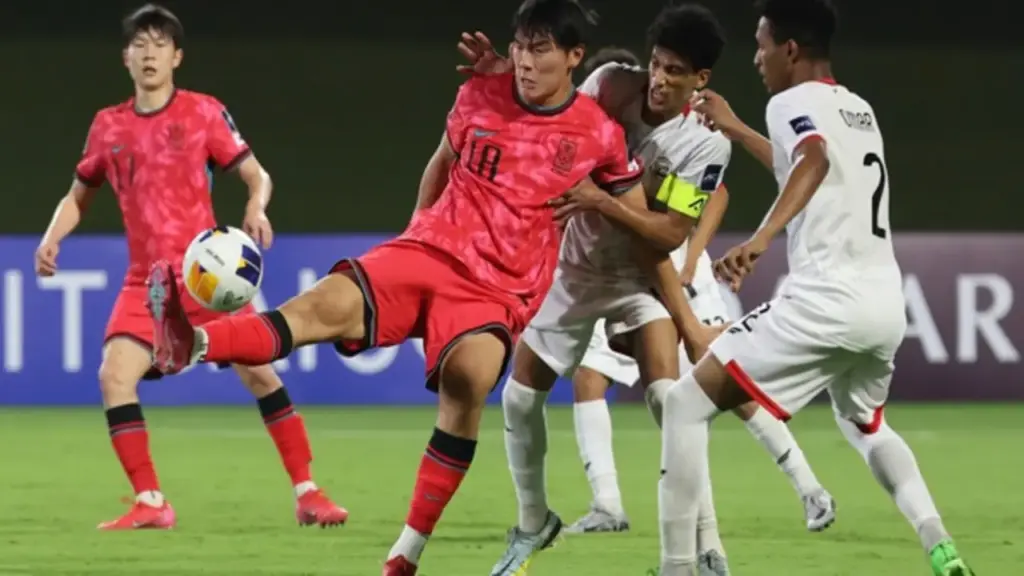 U.17 Hàn Quốc bị chỉ trích dữ dội vì xếp sau U.17 Việt Nam, rơi vào nhánh đấu khó tứ kết