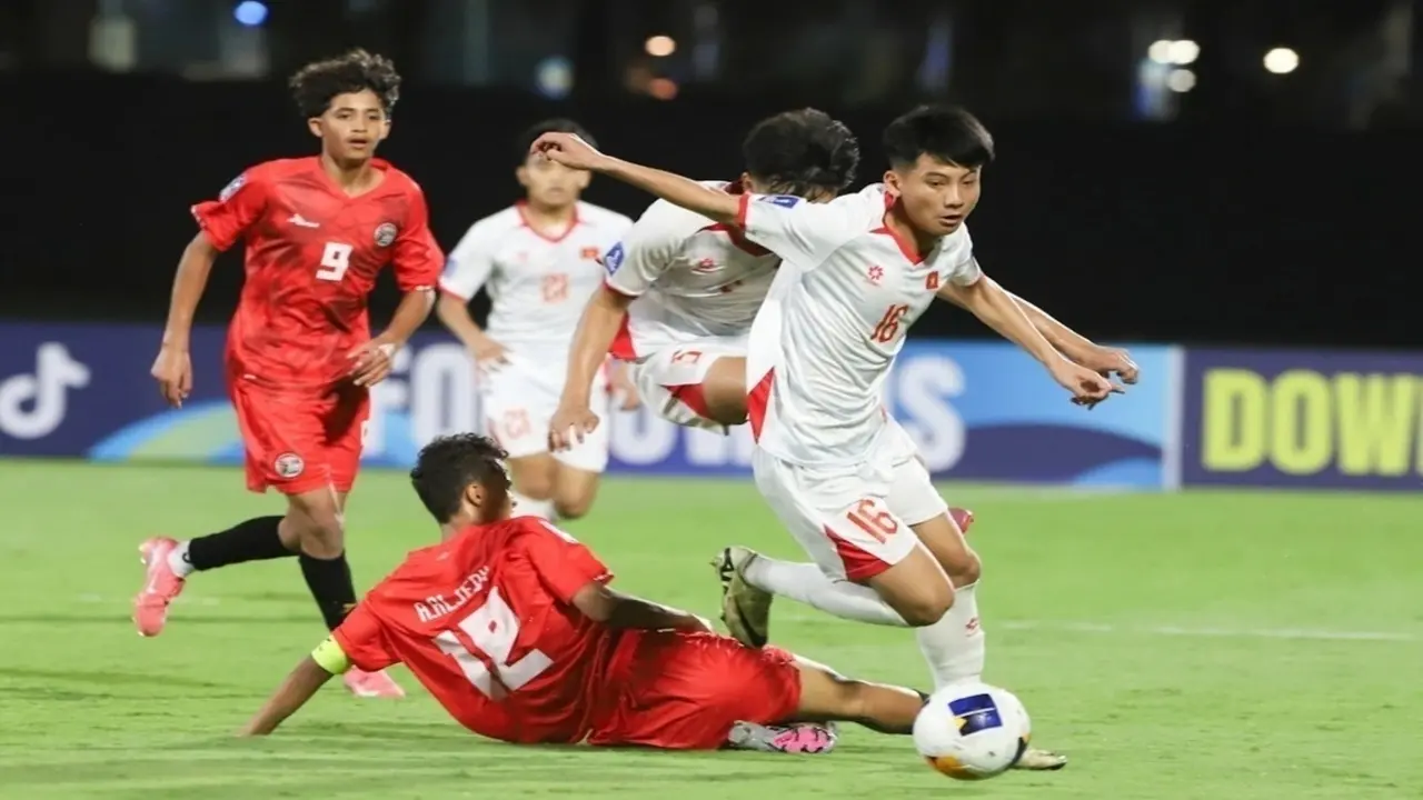 U17 Việt Nam ngược dòng hạ U17 UAE, đoạt vé dự World Cup