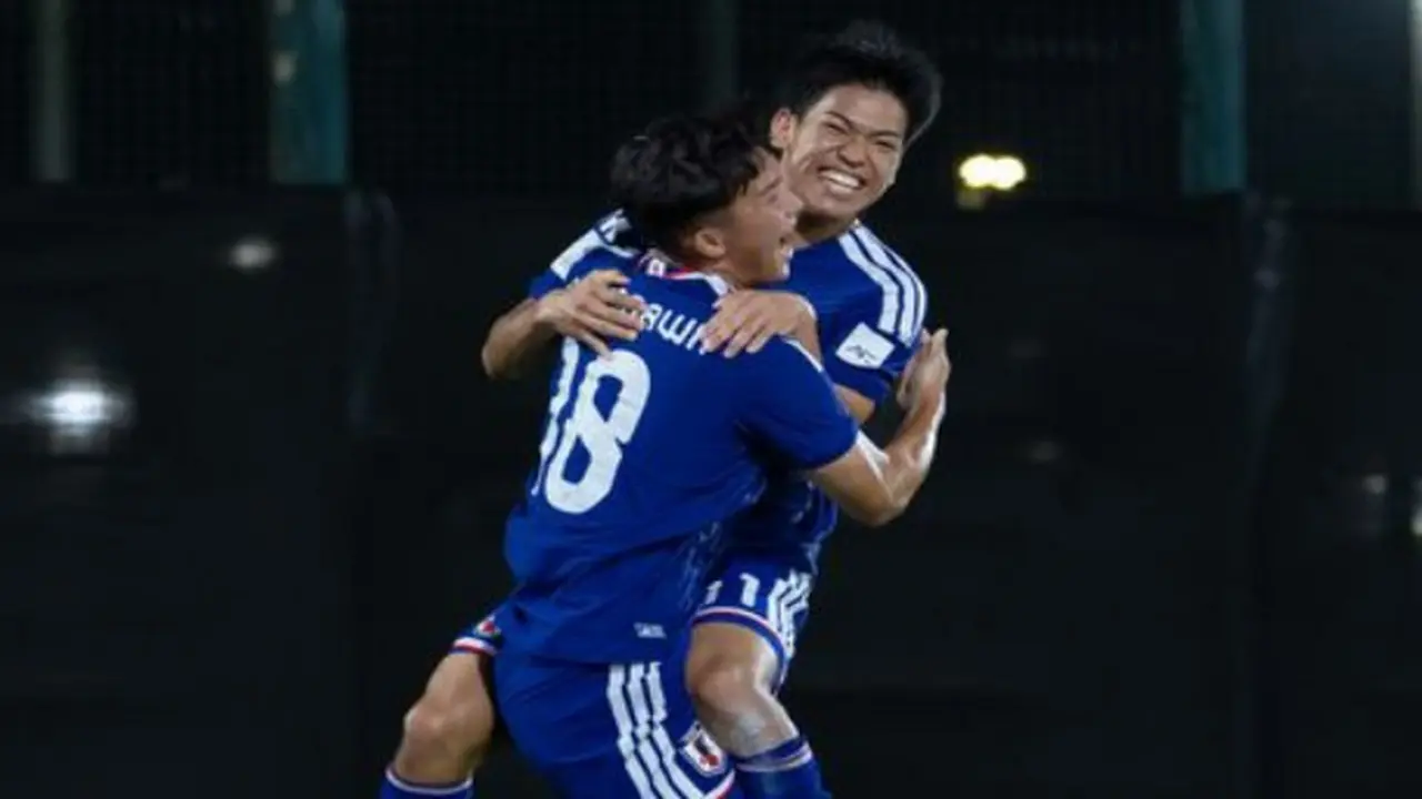 U17 Việt Nam nhận tin vui từ... 'hội dùng đũa'