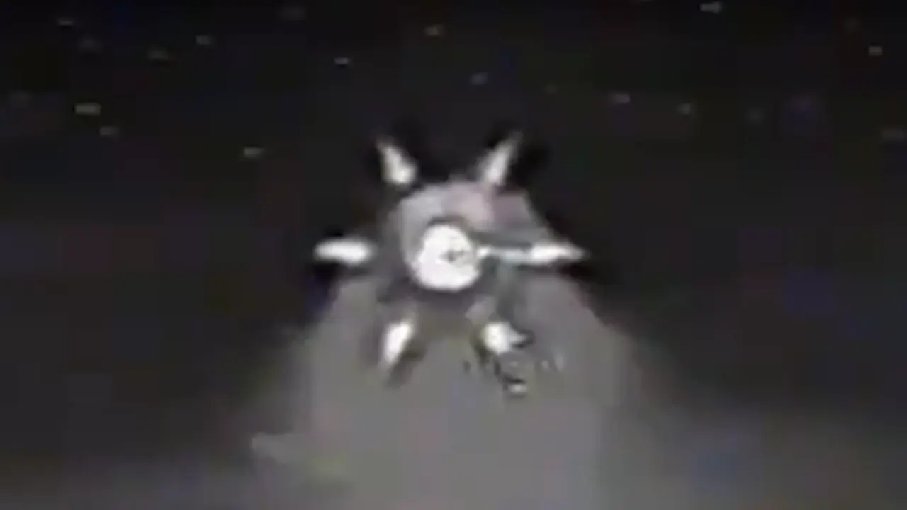 Ukraine công bố video drone 'chạm trán UFO'