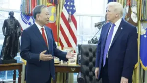 Vươn tầm đối ngoại toàn diện
